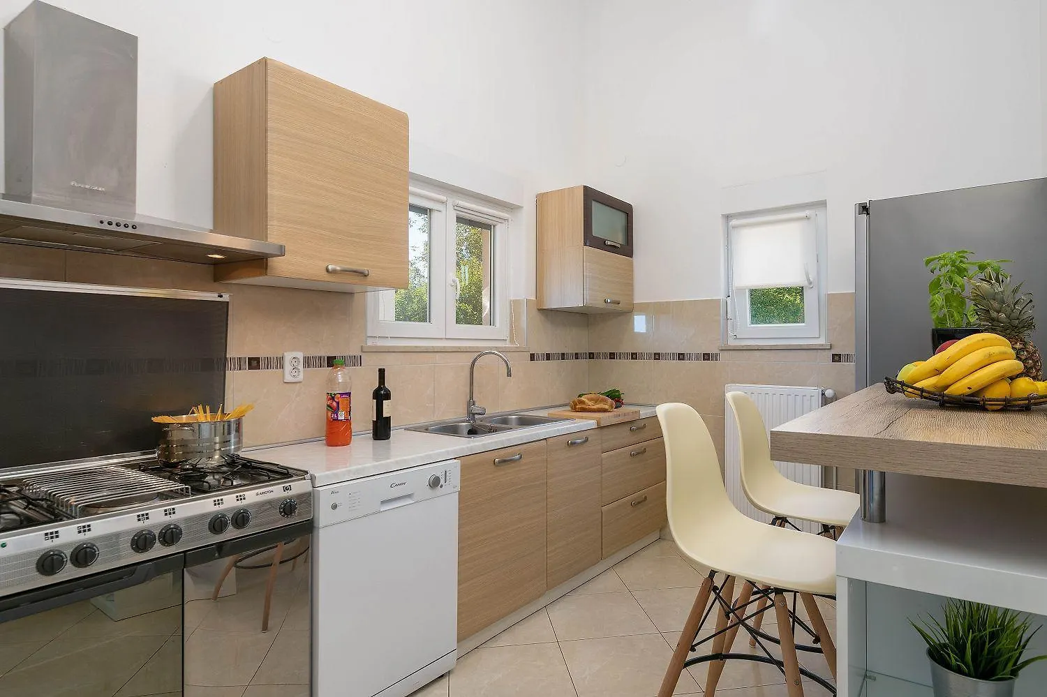 Charmante Villa Mit Privatem Pool, Klima, Sonnenliegen, Terrasse Und Grill Manjadvorci