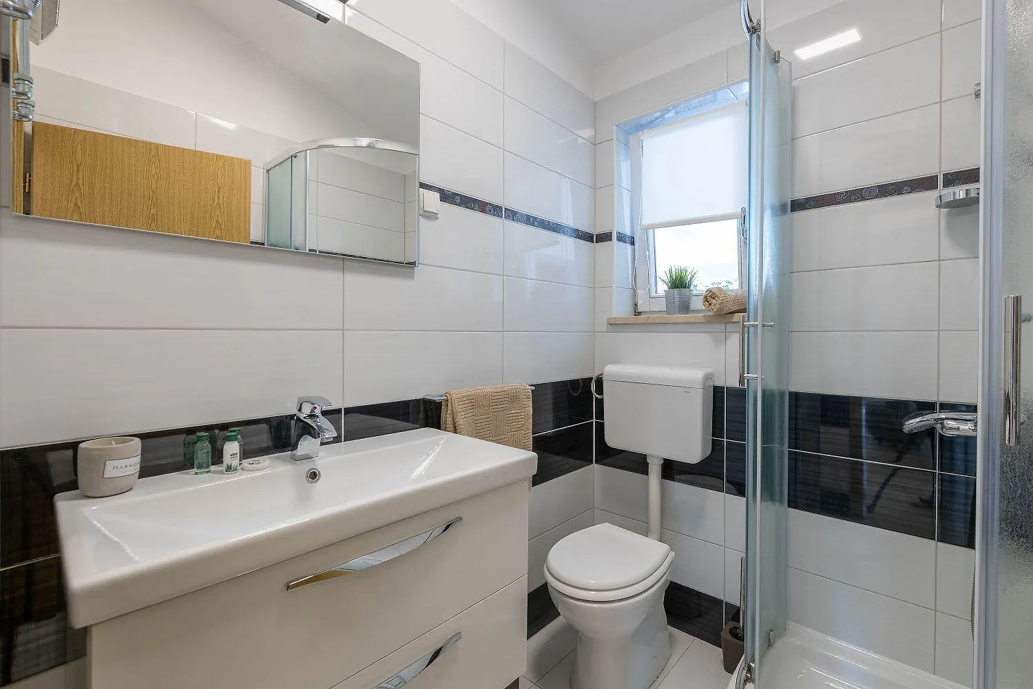 Charmante Villa Mit Privatem Pool, Klima, Sonnenliegen, Terrasse Und Grill Manjadvorci