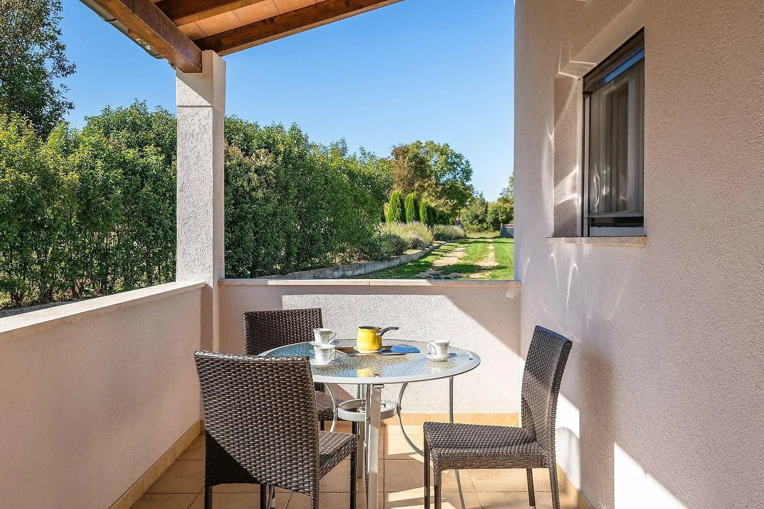بيت للعطل Charmante Villa Mit Privatem Pool, Klima, Sonnenliegen, Terrasse Und Grill Manjadvorci